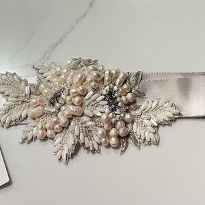 Walters Givernyl Pearl and Silver Floral Women's Belt